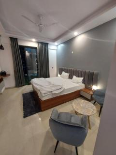 Omaxe New Hazratganj - Lucknow - 1