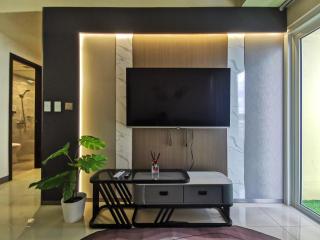Modern Condo in Prime Location - Manila - 7