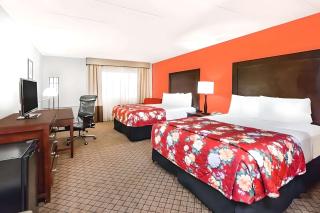 Clarion Hotel - Lansing - 8