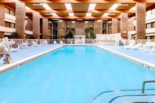 Clarion Hotel - Lansing - 7