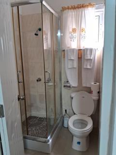 Cozy Studios-Private Entrance- HS Internet-AC-Hot Water-Backup Generator-near the Beach - San Felipe de Puerto Plata - 6