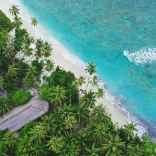 Jala Villas Lances Right HTs Mentawai - Katiet - 0