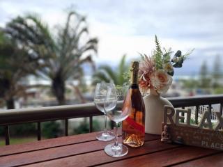 Beachfront Hideaway - Serenity by the Sea - Gold Coast - 3