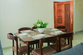Stylish 3-bed Ensuite Apt in Westlands - Nairobi - 5