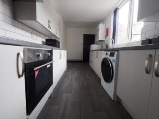Chatham Lodge Double Room 4 - Stoke on Trent - 3