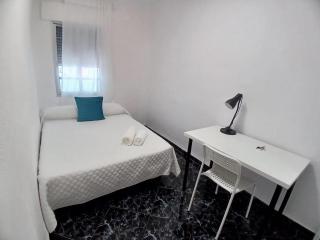 Budget and lovely rooms Macarena F - Sevilla - 4