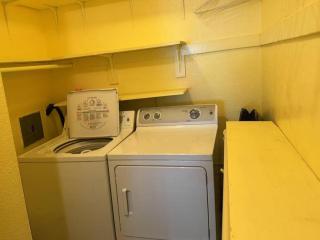 Serene Stay Guest House - Riverside - 8