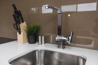 2BR Split Level with FREE Parking Near Puckle St - 3