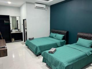 HMI Roomstay - 2