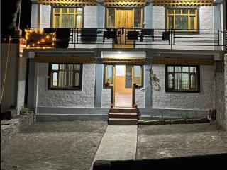 The Vajra Homestay By StayApart - Kaza - 0