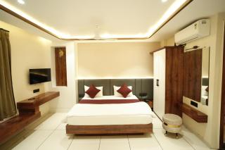 Hotel Shree Agrawal Palace - Ujjain - 4