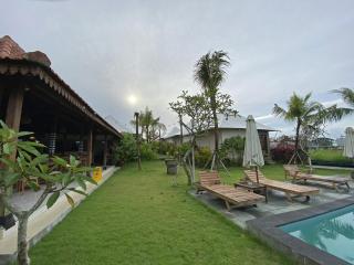 Paddy's Glamping - Munggu - 3