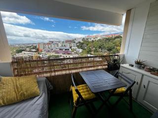 Le Panorama - Vue mer, Proche centre ville et CHU - Saint-Denis - 1
