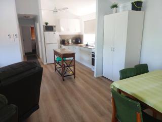 Palm Grove Holiday Home - Agnes Water - 6