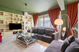 Athens' Pearl - 3