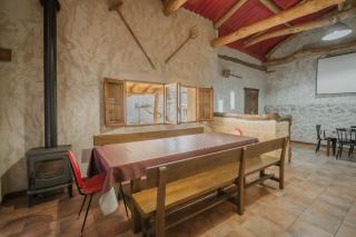 Hoyal de Pinares - - 4