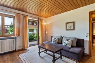 Großes Ferienhaus mit Bergblick - 1