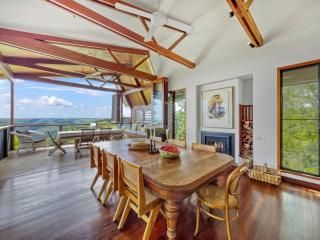 Luxurious Mountain Retreat near Maleny - Booroobin - 6