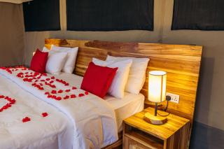 The African Kongoni Serengeti Camp - 2