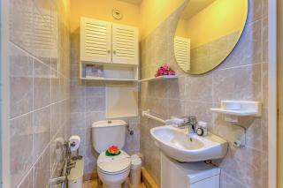 Garden View Daturas - Happy Rentals - 4