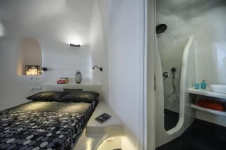 Alba Caverns - Fira - 5
