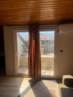 1 bedroom close to bus station and MALL 200 mb wifi - Fethiye - 8