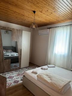 1 bedroom close to bus station and MALL 200 mb wifi - Fethiye - 2