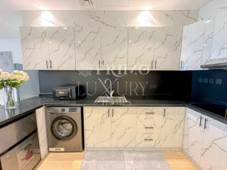 Comfy 1-Bedroom Apartment at Blue Wave - Liwan - 4