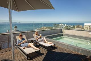 Ocean Family Deluxe, Hermanus Waterfront Apartments - 3