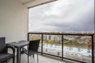 Homey Comfort Stay Apartment by BookingHost - Warsaw - 1
