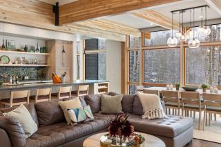 Saddle Horn Lane home - 1