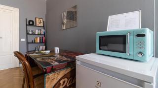 Italianway - Rosmini 13 B - Milan - 2