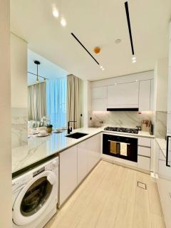 Elegant 2br Jvc Private Pool, Balcony & Parking - 6