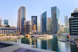 Livbnb- 1BR in Marina w/ Direct Marina Walk Access - Dubai - 0