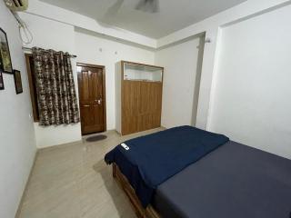 2 BHK Apartment 3 Beds PrivateFloor& Huge Balcony - 3