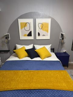 AlmatyDA Уютная квартира около метро Байконур - 0