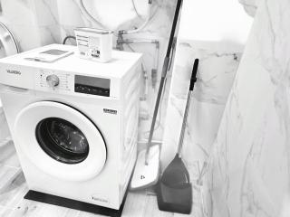 E1 - Charmant studio en intramuros, rénové climatisé - Avignon - 1