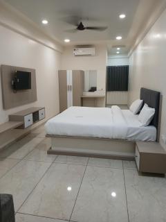 Hotel Radhe Palace - Balesar - 2