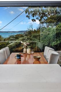 Fabulous, New, Well Appointed Beach House - Kingston Beach - 7