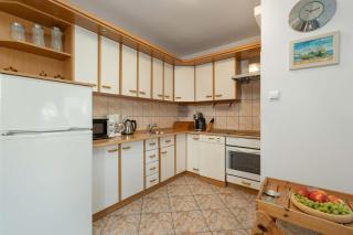 Plac Neptuna Bright Studio with Balcony by Noclegi Renters - Misdroy - 3