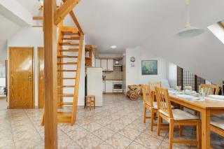 Plac Neptuna Bright Studio with Balcony by Noclegi Renters - Misdroy - 1