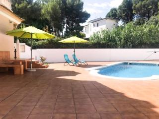 Casa con piscina privada ideal para familias - Calafell - 8
