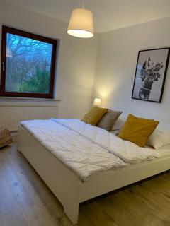 Wohnung mit Garten & Parkplätzen - 7