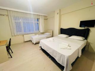 DELUXE apart - - 4
