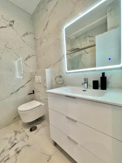 LaFrenchTouch - Céntrico estudio con piscinas - Torremolinos - 9
