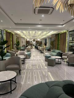 La Grande Residences - Angeles - 9