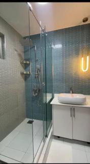 3JOYS Modern Furnished apartment Bugolobi Kampala - Kampala - 1
