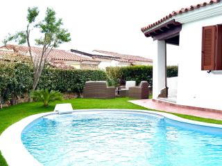 Villa Nadia con piscina privata Budoni - Tanaunella - 3