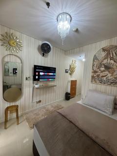 Salute de Madison Park Apartments - Jakarta - 4