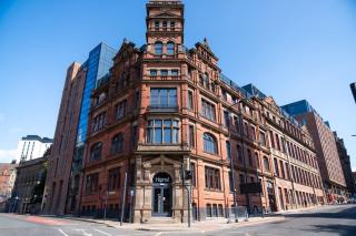 Tranquil Ensuites and Studios at Leonardo in Central Leeds - Leeds - 0